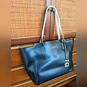Kate Spade Scalloped Zipper Leather Tote